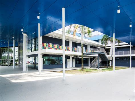 Students can look forward to a fun and enjoyable experience when attending this school. Ngee Ann Poly - Vigcon Construction Pte Ltd