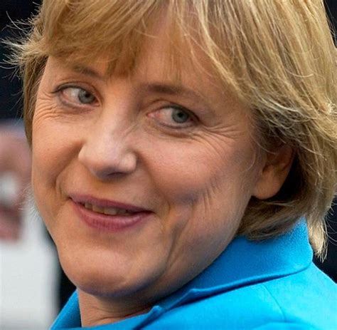 Angela Merkel Die Auffällig Unauffällige Welt
