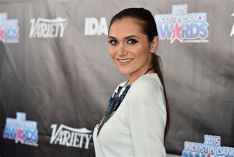 Alyson Stoner Talks About Her Sexuality ‘fell In Love With A Woman