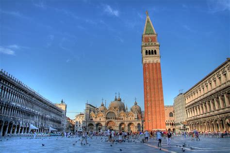 Italian in san marcos area. La place Saint-Marc - Venice Wiki, la guida collaborativa ...