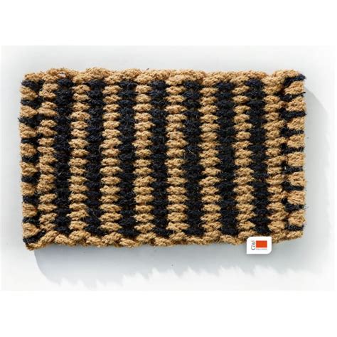 Le paillasson a un design original et moderne allongé rectangulaire avec imprimé welcome et couple de chats. paillasson naturel, paillasson sans phtalate, paillasson ...