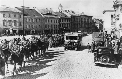 On This Day Soviet Union Invades Poland After Nazis At Start Of Wwii