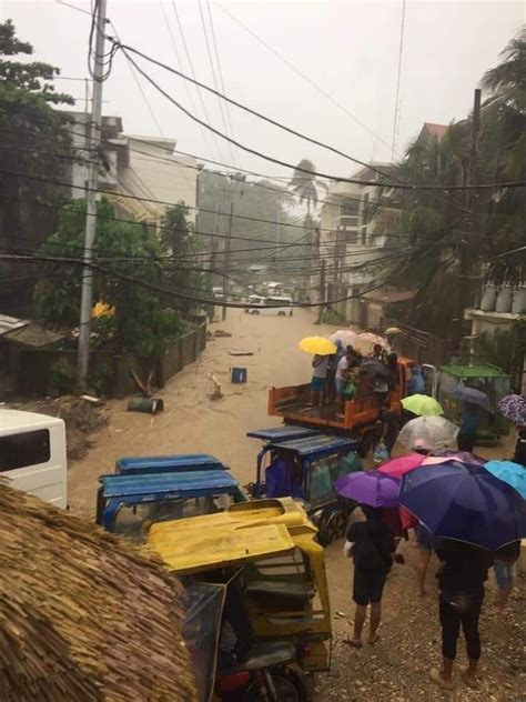 Netizens Express Dismay Over Boracay Flooding The Filipino Times
