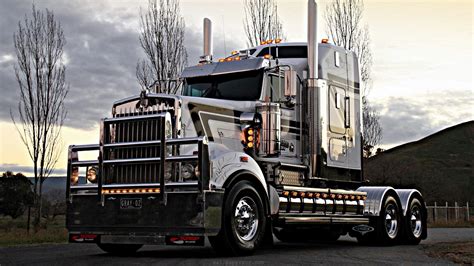 Semi Trucks Wallpapers For Desktop 67 Images