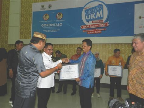 Ung Dianugerahi Penghargaan Icsb Indonesia Presidential Award 2018