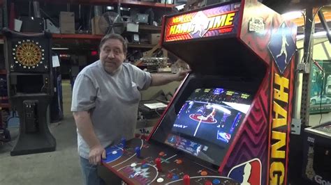 And now, you too can have one for yourself so you can be in the heart of the true gaming experience that started it all. #539 Bally Midway NBA HANGTIME Arcade Video Game 4 Player ...