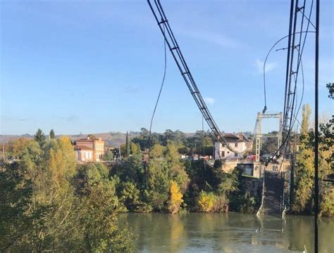 two killed in french bridge collapse
