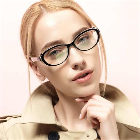 32 eyeglasses trends for women 2020 in 2020 glasses trends eyeglasses aviators women