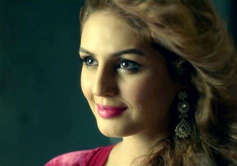 Huma Qureshi Is Different And Dark In Badlalpur Bollywood News