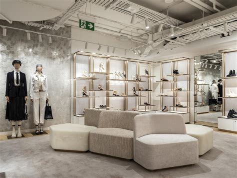 Inside Diors New Seasonal Sydney Boutique