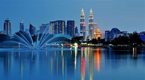 Travel & tourism companies in malaysia. Chinese Tourists in Malaysia: Guide for Tourism ...