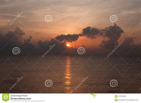 Beautiful Sunrise Over The Horizon In The Sea With Clouds Hua Hin