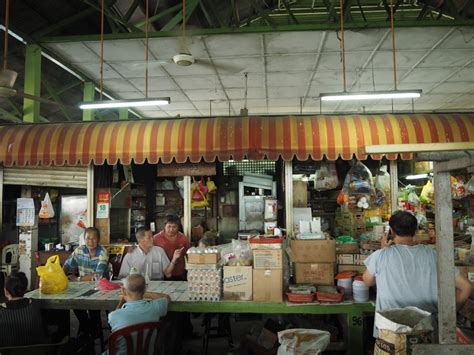 Shopping, markets and fairs pudu. Breakfast at Imbi Market, Kuala Lumpur | Charlie, Distracted