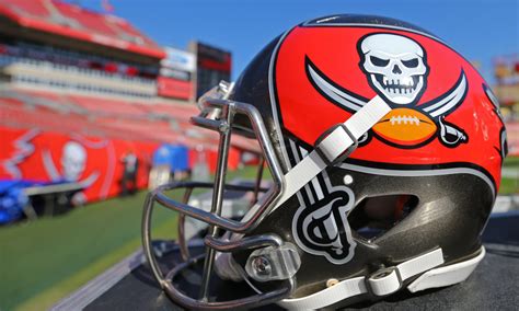 Nfl game pass is an online streaming service that gives you access to every single 2020 nfl game all year with full broadcast replays, condensed replays with no commercials, and tons of extra camera angles. 2020 Tampa Bay Buccaneers Season Parking Passes (Includes ...