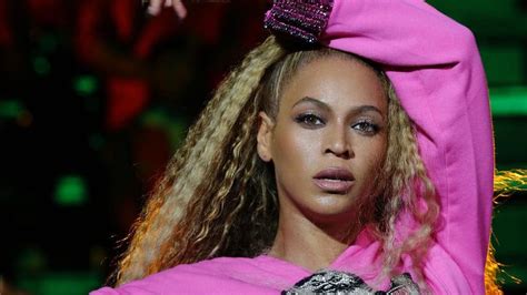 Beyoncé Site Afirma Que Popstar Pode Lançar Disco Em Breve