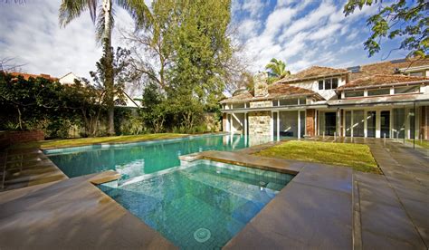 Luxury renovations and new home design in adelaide. North Adelaide - Urban Oasis Pools