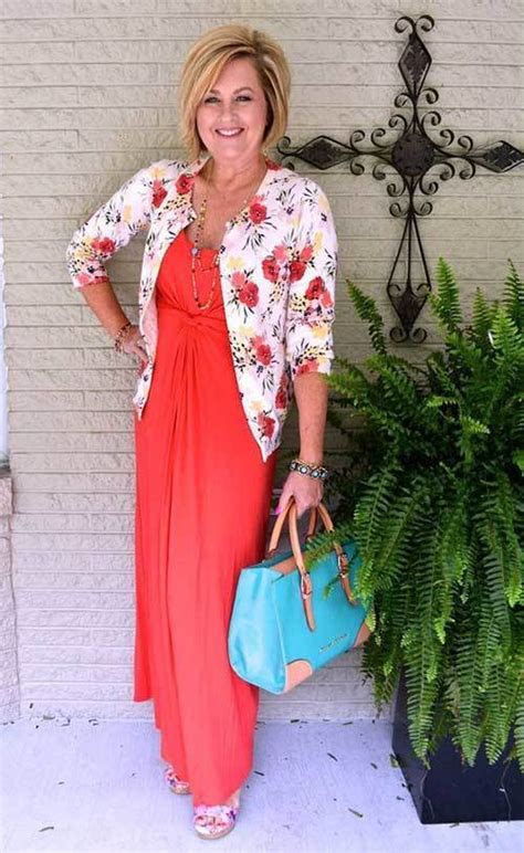 2019 Summer Fashion For Older Women For Chic View Outfit
