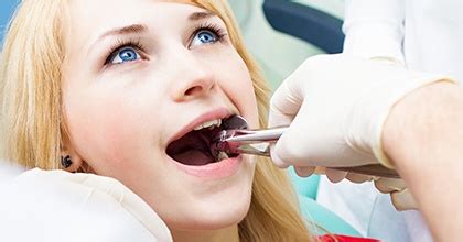 The blood cloth's formation can be slowed down when a person smokes, either from the suction done during the smoking action, or from the chemical. Bristol Tooth Extraction | Restorative Dentist | Bristol ...