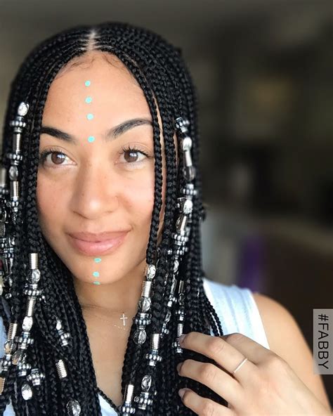 20 braids and beads hairstyles for a bohemian look