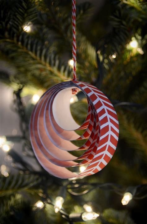 Diy homemade christmas ornaments {30 easy decorations to make}. 150+ Do-It-Yourself Ornaments You Can Make Before Christmas | Paper christmas ornaments, Paper ...