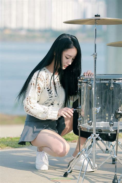 Bebop Ah Yeon Rock Girl Bebop Yukon Drummer Bellisima Flirty Asian Girl Fangirl