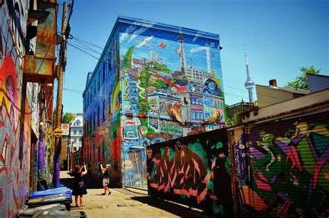 Graffiti Alley Uber5000s Toronto Mural Building Rush Lane