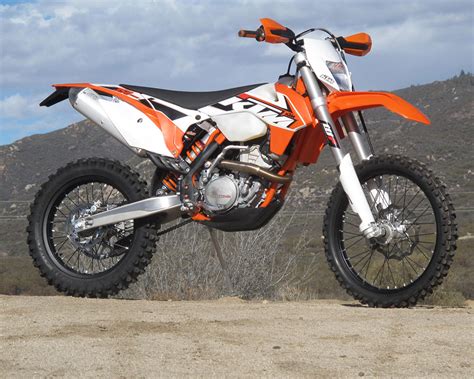 We love it, but if you want one you'd better stand in line behind us! 2015 KTM 350 XCF-W Test Review Impression - Dirt Bike Test
