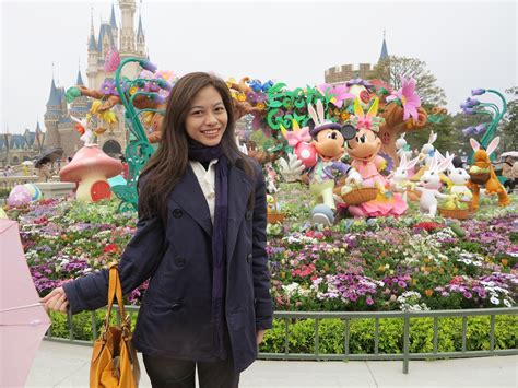 Snow white and seven dwarfs. Travelogue: Disneyland Tokyo | Award-winning Singapore ...