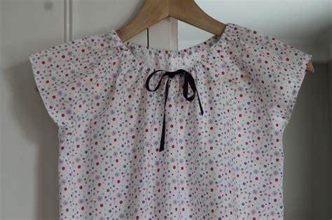 Voir cette épingle et d'autres images dans astuces & envies couture par selma. Chemise de nuit, jolie, jolie... - La reine des fripouilles