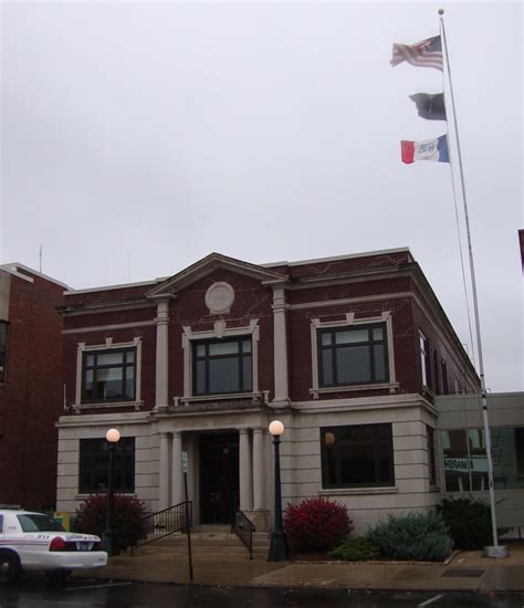 Marshalltown - Central Iowa - Around Guides