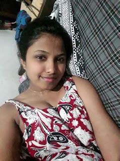 Busty Sri Lankan Horny Girl Big Boobs Selfie Leakedbabez First On Net