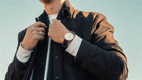 Can Men Wear Women's Watches? (+ 5 Watches That Actually Work) • The Slender Wrist