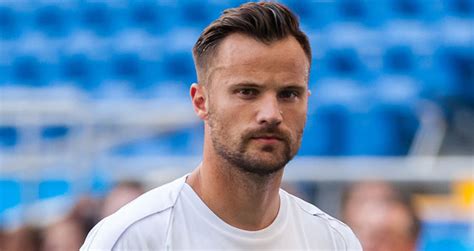 Hanımla her maç için kavga ediyoruz. Haris Seferović Biografija | Biografija.org