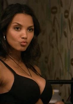 Cytheria and nicole licking and fingering each others snatch. ITT: Jessica Lucas | IGN Boards