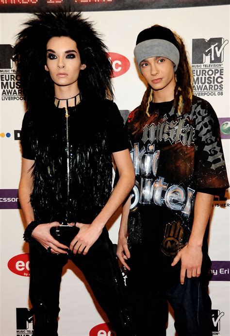 Bill kaulitz is the singer of the german group tokio hotel. Bill Kaulitz, Tom Kaulitz - Bill Kaulitz and Tom Kaulitz ...