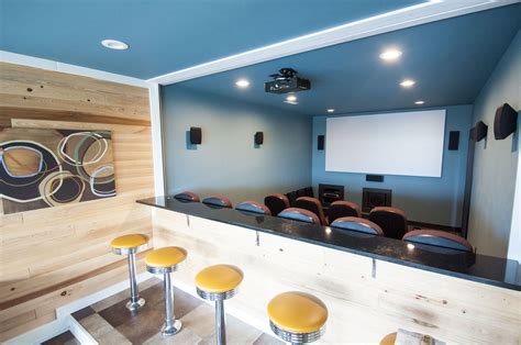 Serves nags head, north carolina lowe custom builders is a home building specialist that offers custom home construction, green construction and other services. Theater room in Good Karma Retreat. A oceanfront custom ...