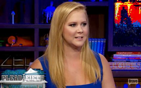 Amy Schumer Says She Thinks Laurence Fishburne Has A Small Dick