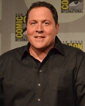 Oktober 1966 in queens, new york als jonathan favreau) ist jon favreau — pour le directeur du bureau de rédaction des discours de barack obama, voir jon favreau (plume). Jon Favreau filmography - Wikipedia