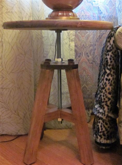How Tall Should A Side Table Be - What's the Difference Between a Side Table and End Table?