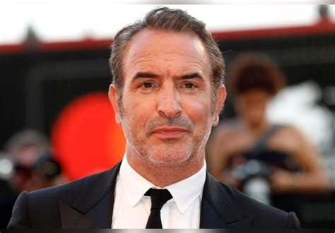 People who liked jean dujardin's feet, also liked Jean Dujardin transformé en Nicolas Sarkozy pour le film ...