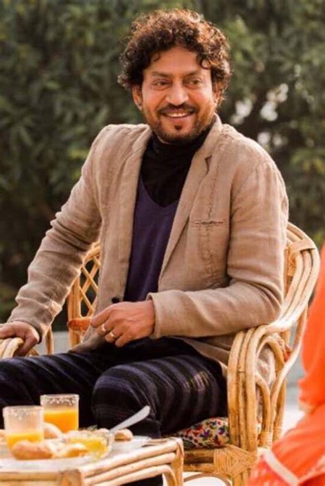 Melalui instagram, sang aktor menggambarkan betapa dirinya kehilangan pria yang merupakan salah satu sahabatnya itu. Shocking! Irrfan Khan On Having Cancer, I Could Die in a ...