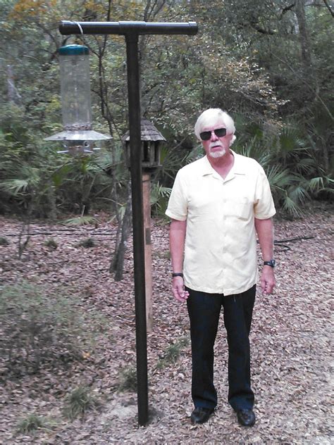The diy bird feeder plans have a lot of advantages. Don's Squirrel-Proof bird feeder pole | Bird feeder poles ...