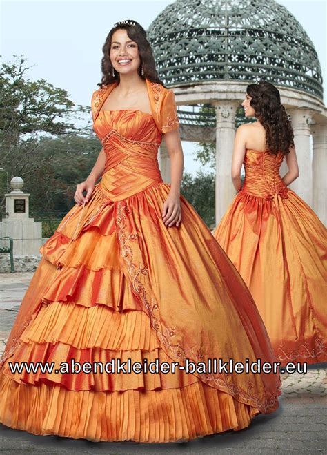 Exklusive modelle, die zum jeweiligen individuellen typ passen, tragen viel zum. Viktorianisches Ballkleid Weites Abendkleid in Orange mit ...