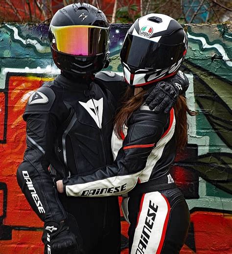 Motorcycle Couple Pictures Biker Couple Female Motorcycle Riders