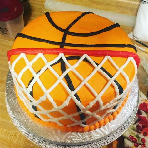 Basketball Cake I Did Birthday Cake Girls Birthday Party Cake Cupcake Party Birthday Basket