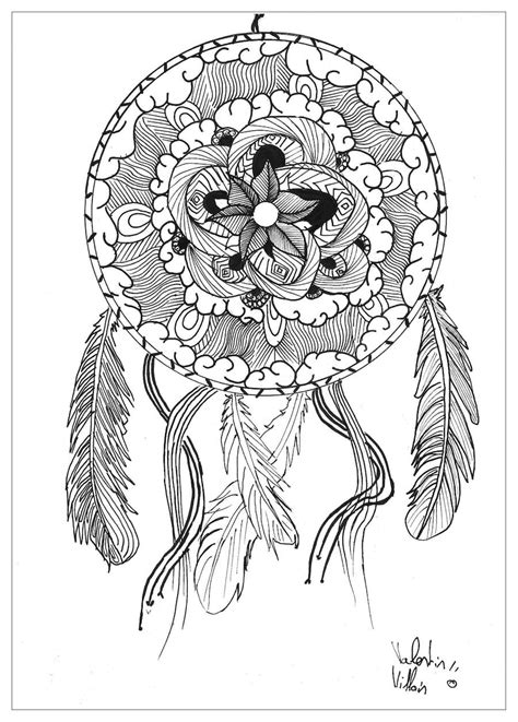 Una colección de 20 dibujos de mandalas para descargar y colorear en