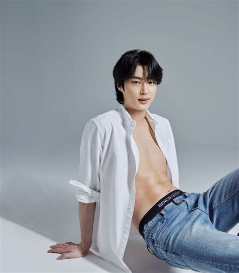 Byeon Woo-seok of ‘Record of Youth’ wants to play a psychopath
