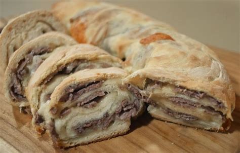 And make sure you let the steak rest before slicing it. Food Hunter's Guide to Cuisine: Cheesesteak Stromboli