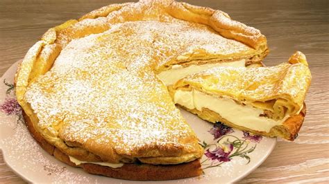 Der kuchen schmilzt in ihrem mund, sehr einfach und billig. Der Kuchen schmilzt in Ihrem Mund, sehr einfach und billig ...