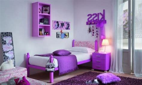 Here is a fantastic room design for any teenager who loves all sorts of sports! 5 Tips in Small Bedroom Ideas For Teenagers - jpeo.com